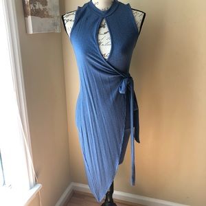 Blue wrapped keyhole dress